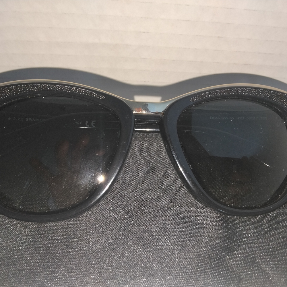 Swarovski Stylish Black Sunglasses
